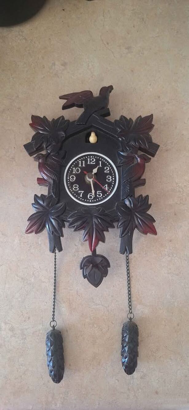 Vintage Decorative Cuckoo Clock Wall Hanging